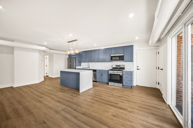 Photo - 10217 Dearlove Rd Unit 301
