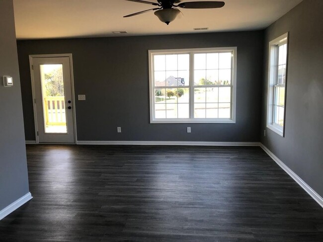 Sala de estar - 3032 Ransom Way