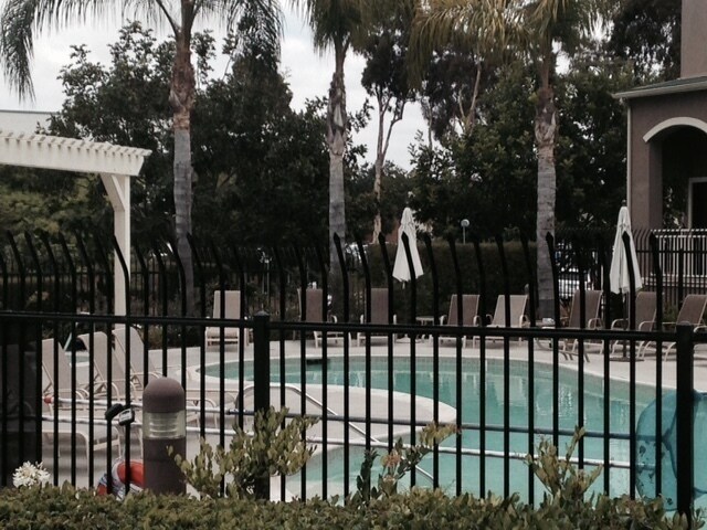 Photo - 2bd 2ba 2car attached tandem Garage