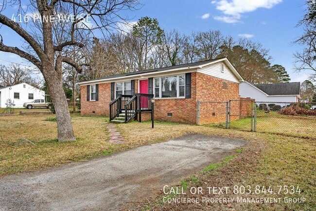 Photo - 416 Pine Ave SE