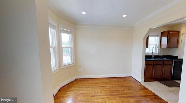 Photo - 2508 S Kenwood St