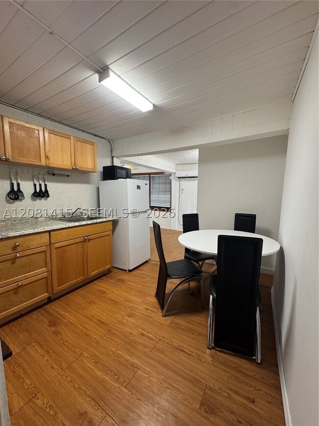 Photo - 3271 NW 15th St