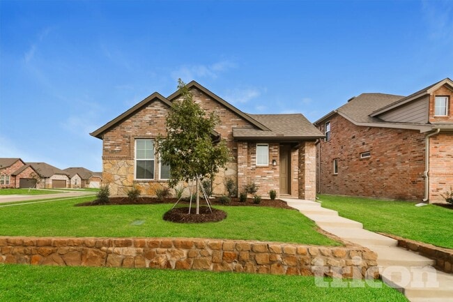 Building Photo - 2588 Dulaney Dr