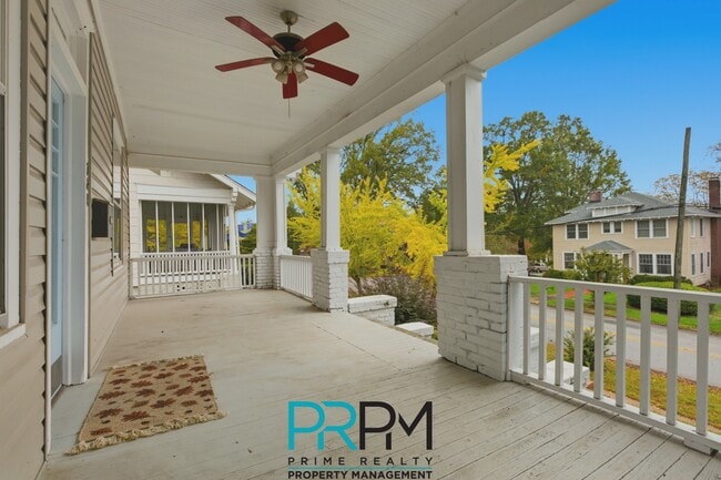 Photo - 180 Connecticut Ave