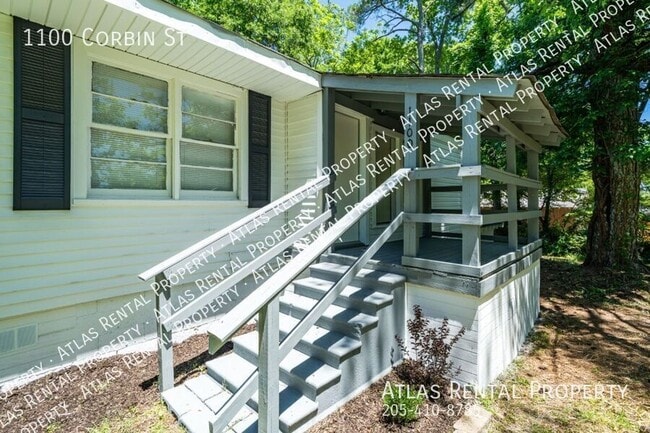 Photo - 1100 Corbin St