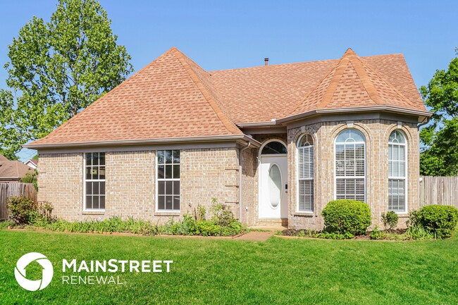 Photo - 5852 Eaton Cove