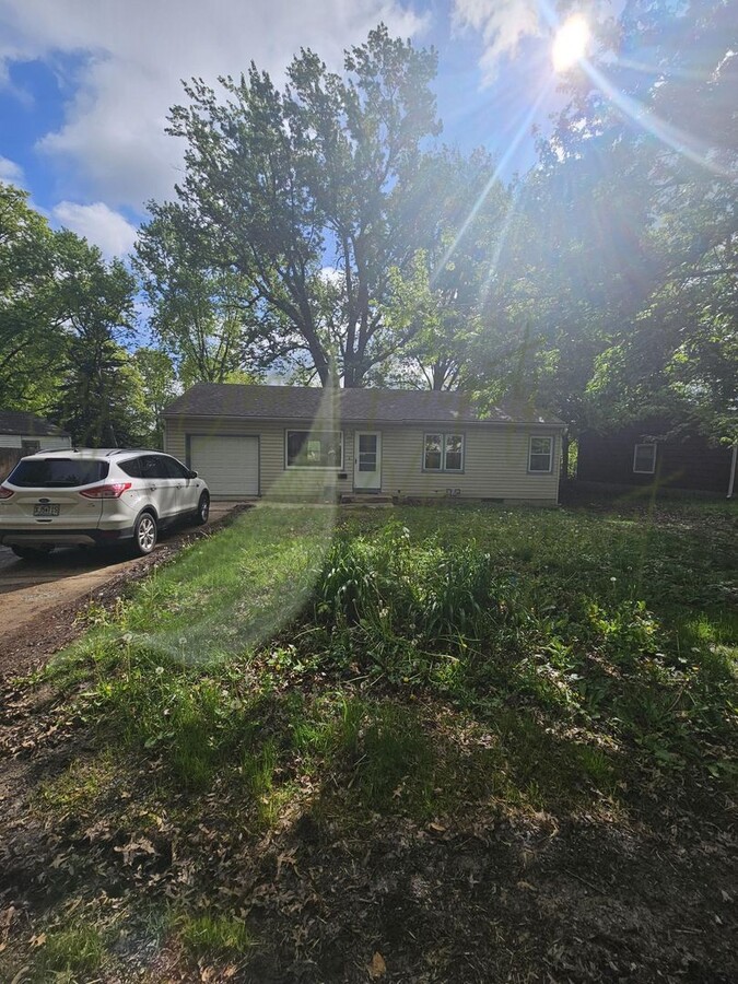 DESIREABLE INDEPENDENCE LOCATION!!! - DESIREABLE INDEPENDENCE LOCATION!!! House