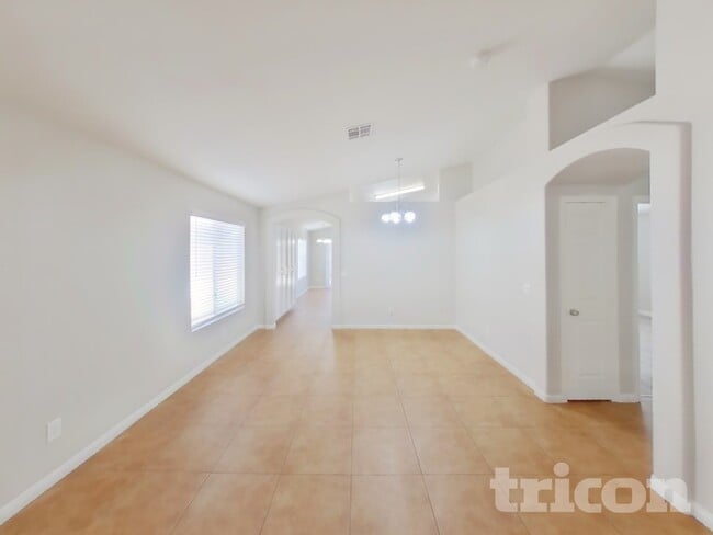 Photo - 7020 Overhill Ave