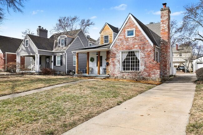 7234 Baltimore Ave