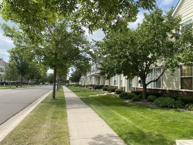 Photo - 6637 Lamplight Dr