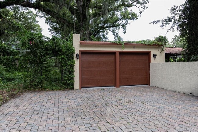 Photo - 732 Edgewater Dr