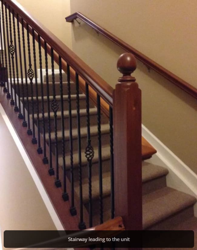 Photo - Beautiful modern upstairs condo with 2 full baths! Pet-friendly, with generous parking! Unidad 201