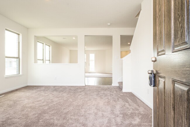 Photo - 6120 Whitewing Rd