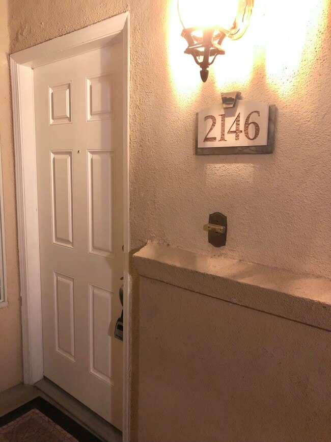 Building Photo - 3555 Meridale Dr Rental