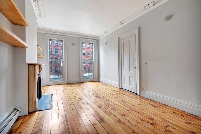 Photo - 520 Manila Ave Unit 1