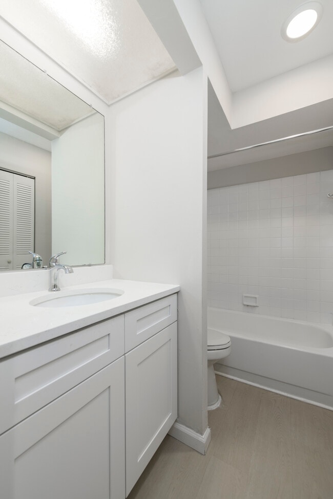 Photo - Village Park Apartments