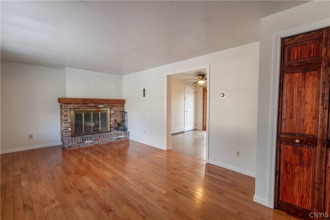 Photo - 101 Wendell Ln