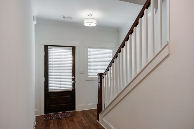 Photo - 375 Morton Rd