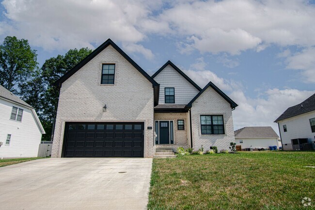 Building Photo - Pet Friendly Four Bedroom with Bonus! Rental