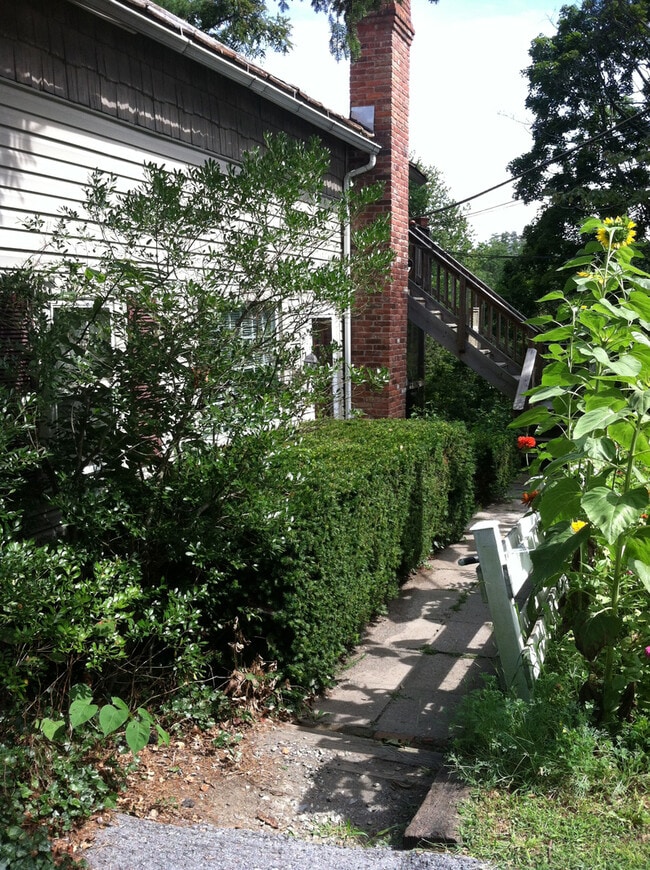 Building Photo - The Forge Unit F1