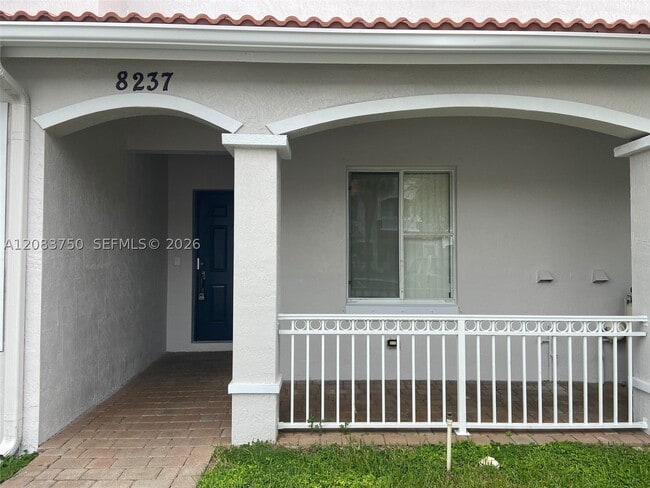 Photo - 8237 SW 25th Ct Unit 103