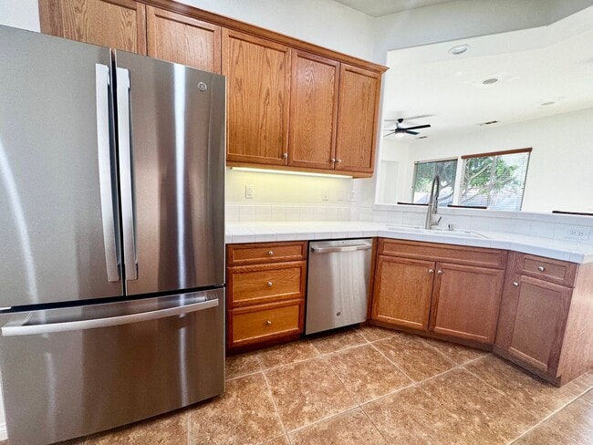 Photo - AVAILABLE NOW! GORGEOUS 3 BED / 2 BATH POOL HOME in Indio!