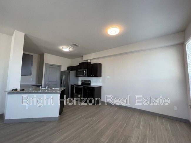 10604 Tube Dr Unit 104