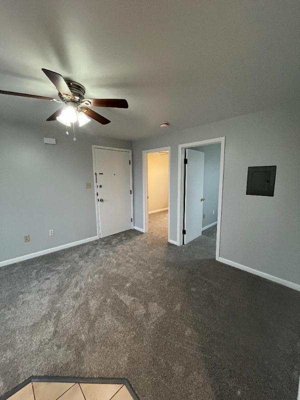 Photo - 30 Carolyn Terrace Unit B