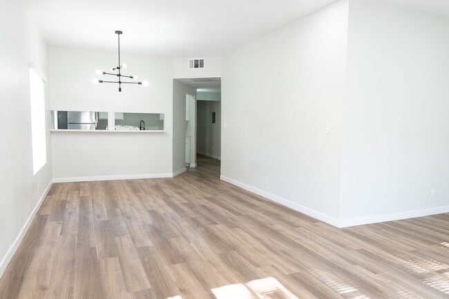 Photo - 1620 South Bentley Ave