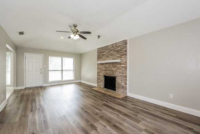 Photo - 7051 S Meadow Dr E