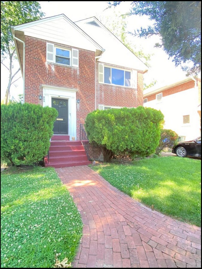 Photo - 909 22nd St S Unit 1