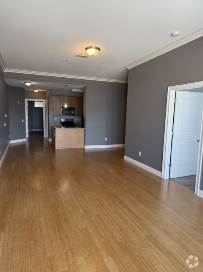 Building Photo - 6414 Wise Ave Rental
