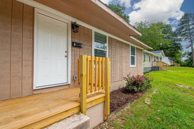 7 Hiland Pl