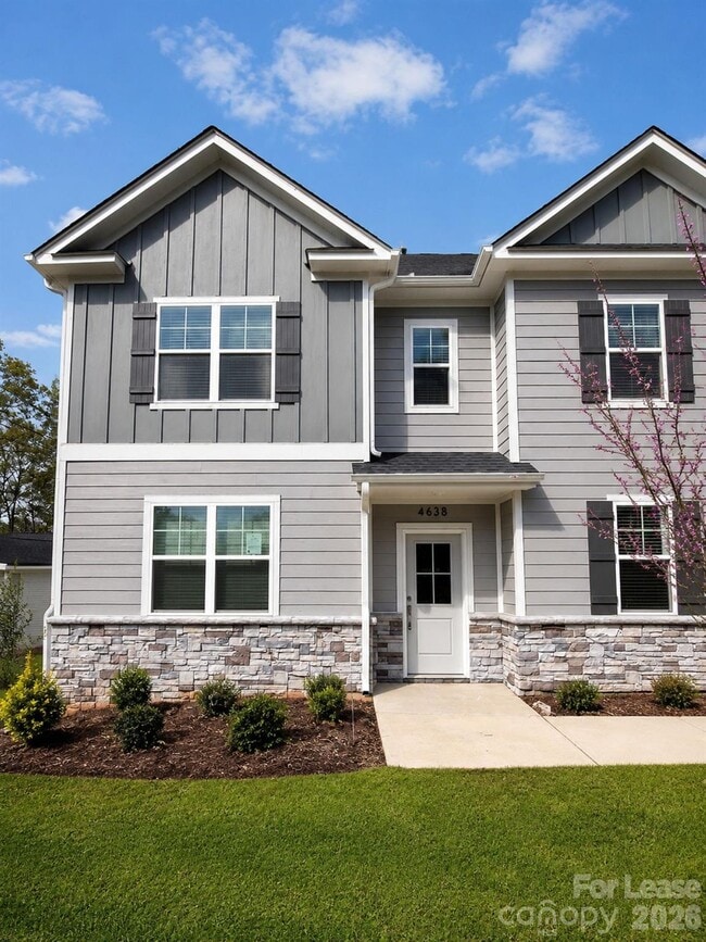 Building Photo - 4638 Dogwood Pl