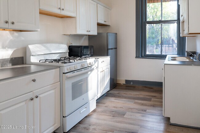 Photo - 1219 S 2nd St Unidad 1