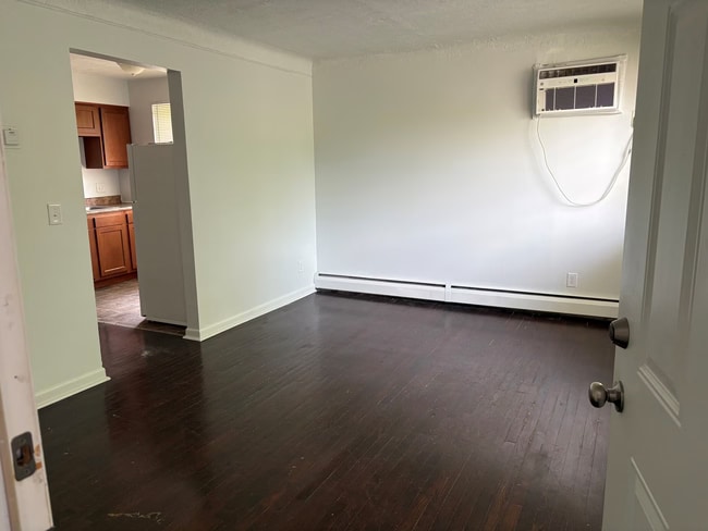 Photo - 2605 Chesterfield Ct