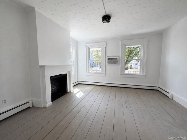Photo - 29 Delano St Unit 1