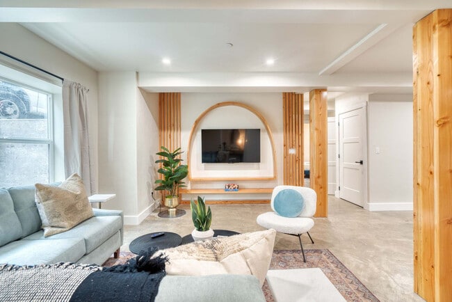 Photo - 4065 N Mississippi Ave Unit ID1309852P