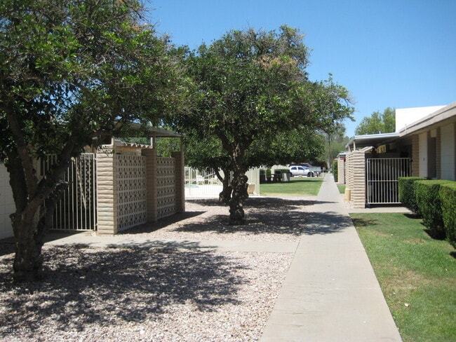 Photo - 5429 W Glenrosa Ave Apartment Unit 5429