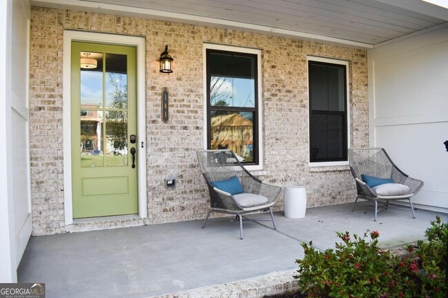 Photo - 140 Harlow Cir