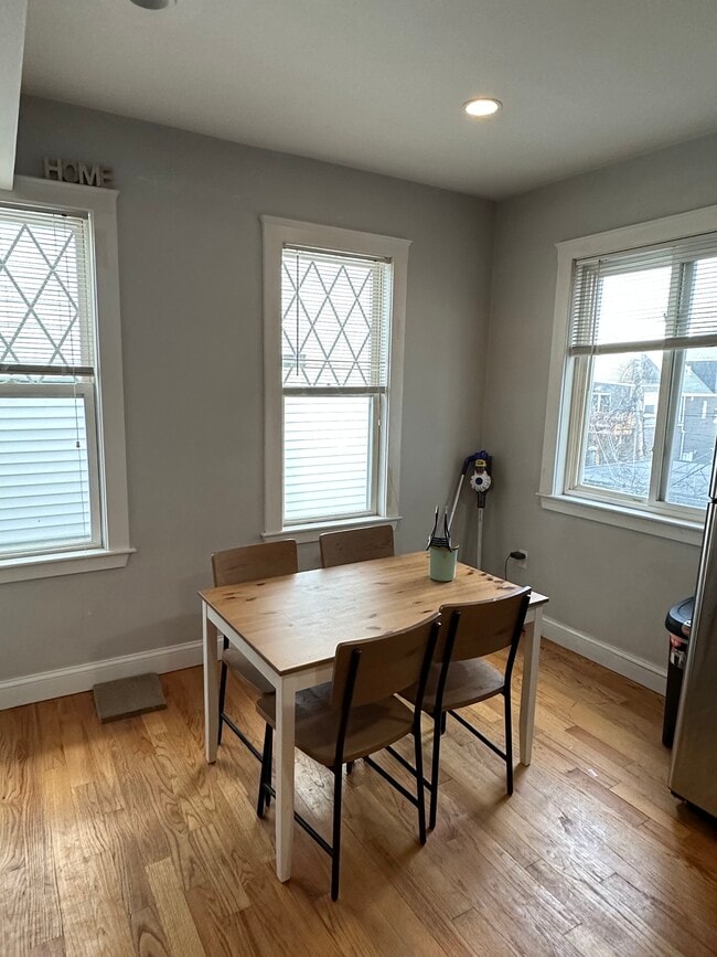 Photo - 194 Marion St Unit 2