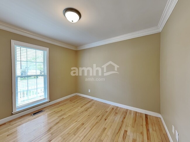 Photo - 215 Aqua Marine Ln