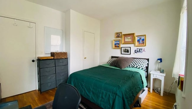 Photo - 84 Hollywood Ave