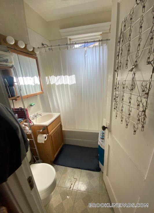 Photo - 352 Riverway Unit 23