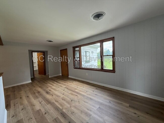33W249 Butterfield Rd