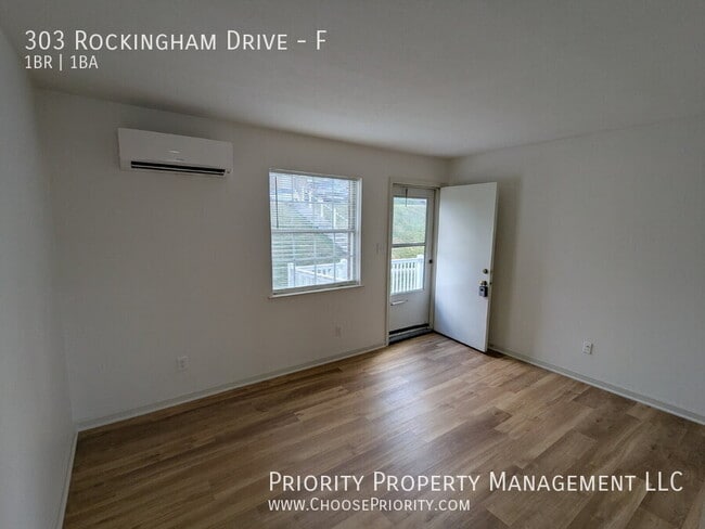 Photo - 303 Rockingham Dr Unit F