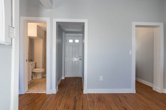 Photo - Adorable 1 Bed 1 Bath House with Detached Garage