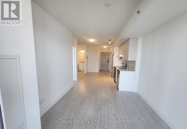 Photo - 3200 Dakota Cmn Unit B304