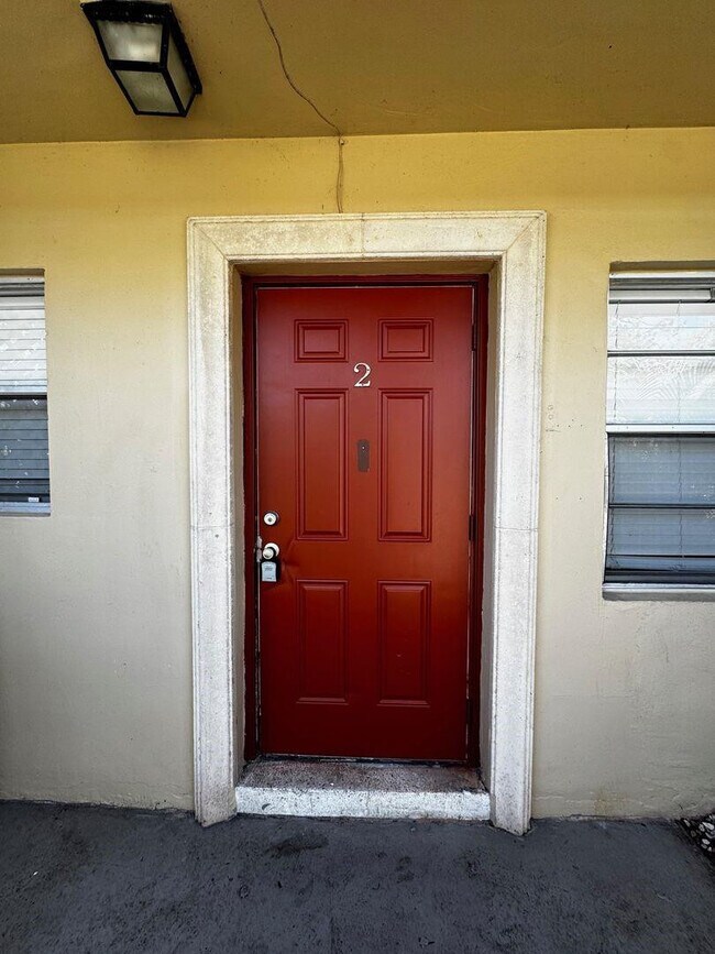 Photo - 715 SW 14th Ave Unit 2