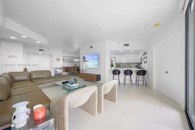 Photo - 20281 E Country Club Dr Unit 2310